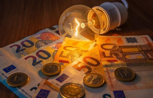 Πόσο ακριβό είναι το ρεύμα στην Ελλάδα - Τι δείχνουν τα στοιχεία της Eurostat