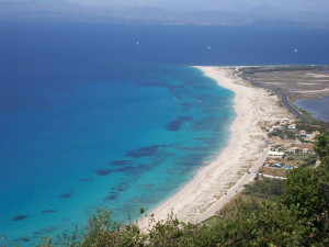 Βεργίνης για ακτογραμμή Αη - Γιάννη: Απαιτείται άμεση θεραπεία και άμεση λύση