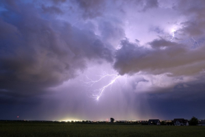 Καιρός: Πού αναμένονται βροχές και καταιγίδες – Η πρόγνωση της ΕΜΥ