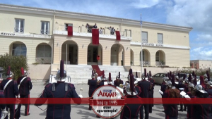 Λευκάδα: Ντόπιοι και επισκέπτες τίμησαν το πασχαλινό έθιμο «κομμάτι» σπάζοντας δοχεία