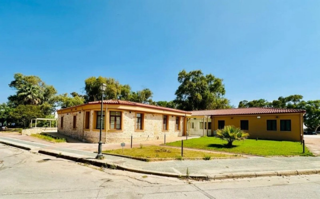 Πλήρως ανακαινισμένα αλλά κλειδωμένα τα ιαματικά Πρέβεζας