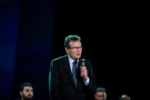 Ο Κύρτσος τρολάρει Μητσοτάκη: «Βρέθηκε μία κυβέρνηση που ακούει τους πολίτες και πέσατε να την φάτε»