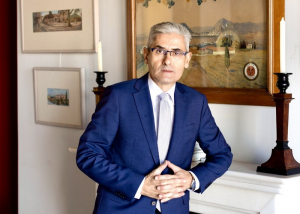 Η Ελλάδα έχει ανάγκη από μια γενναία σωφρονιστική μεταρρύθμιση