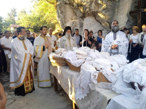 Λαμπρός εορτασμός της μνήμης των Αγίων Θεοφόρων Πατέρων στην ομώνυμη Ιερά Μονή Νικιάνας
