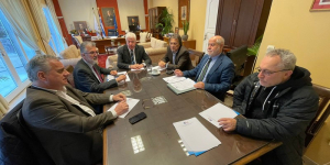 Επί τάπητος τα μεγάλα θέματα της Κέρκυρας με πρωτοβουλία του Περιφερειάρχη