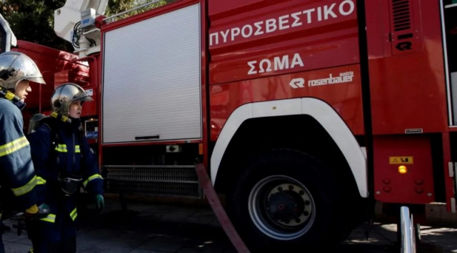 Θεσσαλονίκη: Ανńλικη έκαψε ολοσχερώς το σπίτι φίλης της επειδή κοιμήθnκε με τον σύντροφό της