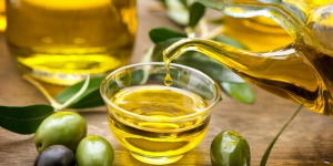 Ποιοι «θησαυρίζουν» από το πανάκριβο ελαιόλαδο