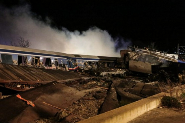 Σύγκρουση τρένων στη Λάρισα - Πρόεδρος Μηχανοδηγών ΕΕ: Πρέπει να απαιτούνται βελτιωμένες αξιολογήσεις κινδύνου