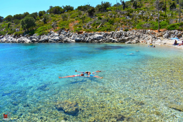 Καστός, το νησί ησυχαστήριο του Ιονίου!