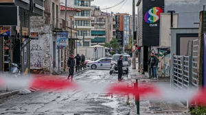 Βίντεο ντοκουμέντο: Αιμόφυρτοι στο έδαφος οι Κρητικοί αμέσως μετά τους πυροβολισμούς στο Γκάζι