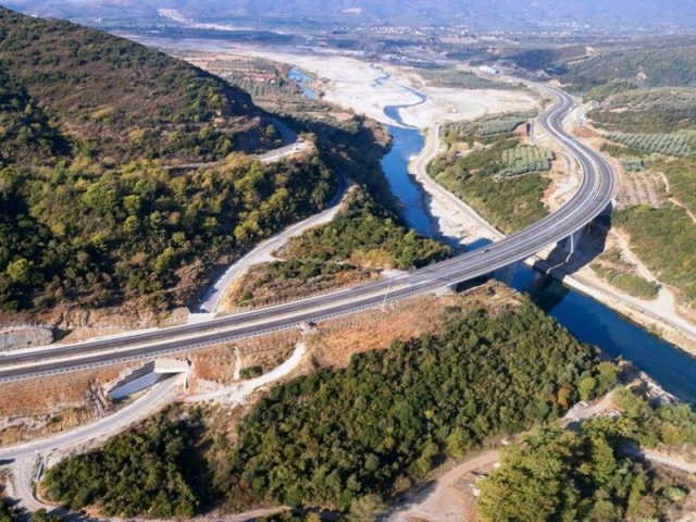 Νώντας Νικάκης: «Επιτέλους Δόξα σοι, ο Θεός ημών, Δόξα σοι»