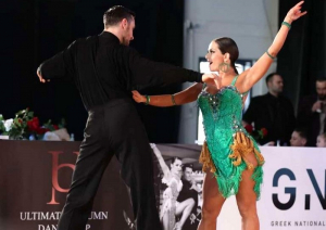 Καλομοίρα Κοντογιώργη: Η Λευκαδίτισσα που σαγηνεύει, χορεύοντας Latin και Oriental