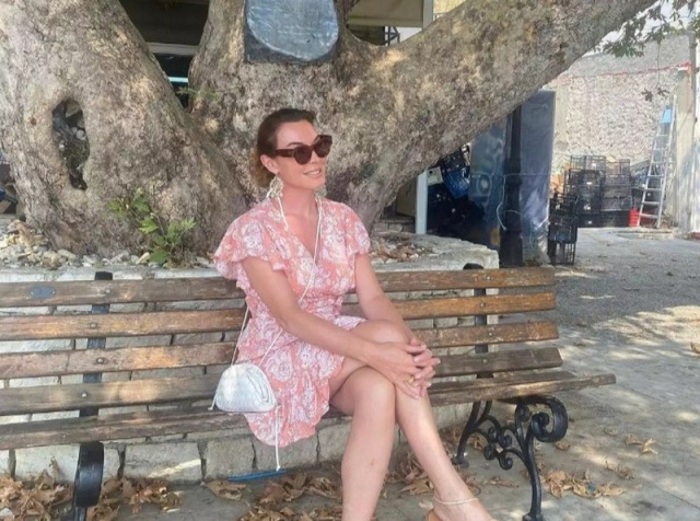 Διακοπές σε Καστό και Κάλαμο για την Τατιάνα Στεφανίδου