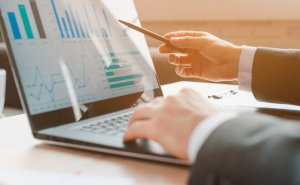 Μέχρι τη Δευτέρα οι αιτήσεις για το νέο πρόγραμμα επιχειρηματικότητας νέων