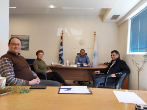 ΠΔΕ: Συντονισμός υπηρεσιών για  την ομαλή λειτουργία της πασχαλινής  αγοράς
