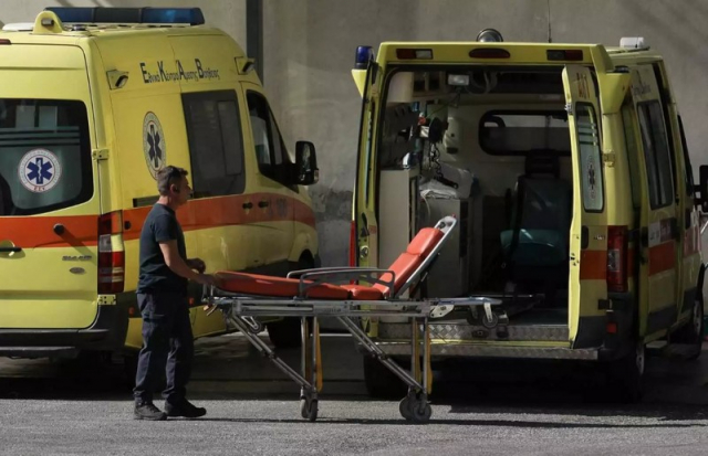 «Τη βρήκε μελανιασμένη η γυναίκα μου» λέει o πατέρας της 12χρονης που πέθανε στον ύπνο της