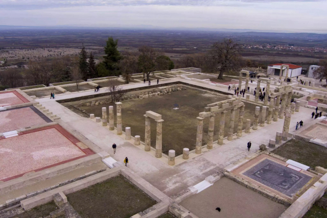 Το ανάκτορο του Φιλίππου Β’ στις Αιγές αναδύθηκε από τα σπαράγματά του και ανοίγει στις 7 Ιανουαρίου