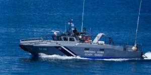 Λευκάδα. Στα πράσα πιάστηκε αλλοδαπός που έκλεβε κατασχεμένο σκάφος