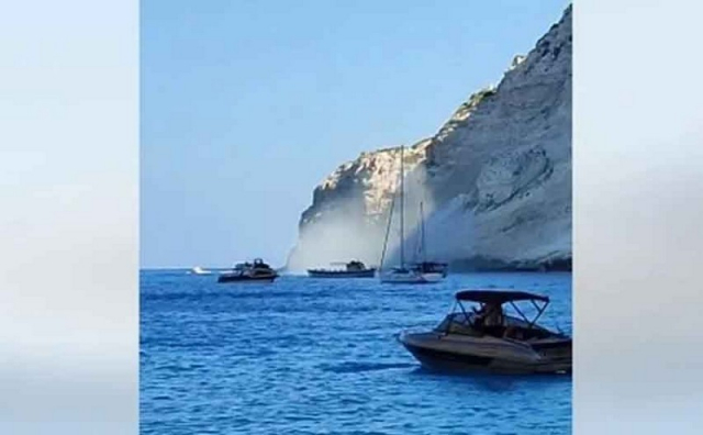 Αποκόλληση βράχων από το Ναυάγιο στη Ζάκυνθο μετά τα 5,4 Ρίχτερ