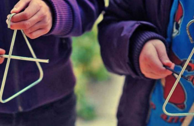 Άρτα. Μάχη για τη ζωή του δίνει 14χρονος.. Από τα κάλαντα στο Νοσοκομείο..