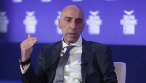 Ο Γιάννης Μπρατάκος νέος γενικός γραμματέας του πρωθυπουργού