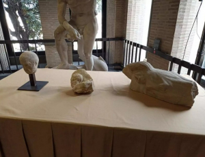 Τρία θραύσματα του Παρθενώνα επιστρέφουν στην Ελλάδα και στο Μουσείο της Ακρόπολης από το Βατικανό