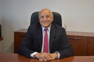 Ένα ξεχωριστό, φωτεινό και δημιουργικό έτος εύχεται ο Δήμαρχος Λευκάδας