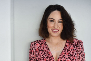 Ιωάννα Παλιοσπύρου: Εξοργισμένη με τις κολακείες πρώην κρατούμενης για την Κακαράντζουλα