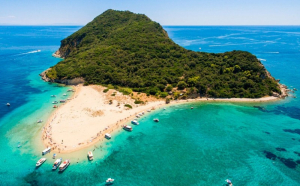 Oικοδομικές εργασίες στο Μαραθωνήσι καταγγέλλουν περιβαλλοντικές οργανώσεις