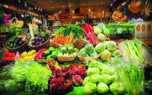 Εκτοξεύθηκαν οι τιμές σε φρούτα, λαχανικά – Ποια έχουν αύξηση ως και 200%!