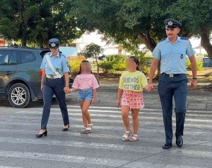 Ιόνια Νησιά: Στο πλευρό των μαθητών η Τροχαία με συμβουλές και ελέγχους