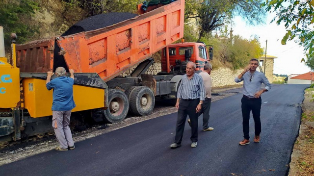 Λευκάδα: Νέοι ασφαλτοτάπητες σε Καρυά και Πηγαδησάνους