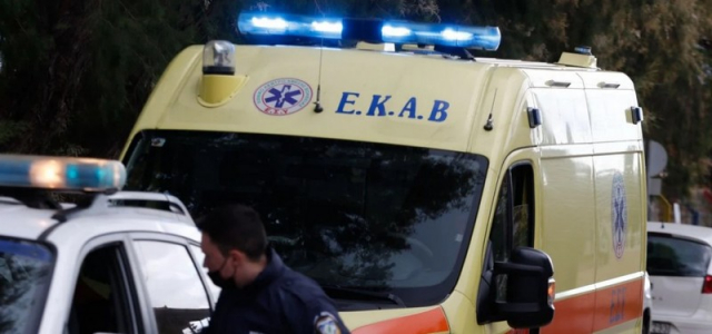 Σοκ στον Άγιο Δημήτριο – Άνδρας βρέθηκε κρεμασμένος στο μπαλκόνι