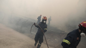 Αυτά είναι τα μέτρα στήριξης για όσους επλήγησαν στην πυρκαγιά της Ανατολικής Αττικής
