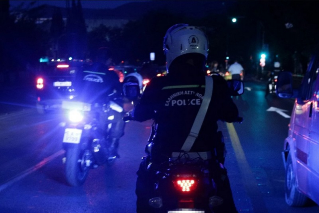 Μύκονος: Άγριο έγκλημα σε μπαρ για τα μάτια μιας γυναίκας