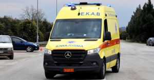 Άγριο επεισόδιο μεταξύ μαθητών: Στο νοσοκομείο 17χρονος που έχασε τις αισθήσεις του από γροθιά