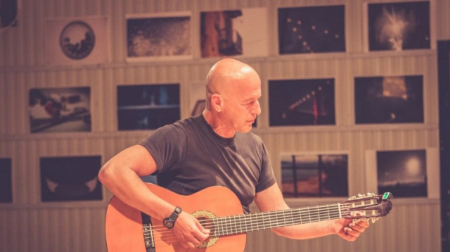 Πέθανε ο Γιάννης Νόνης, μπασίστας των Χαΐνηδων