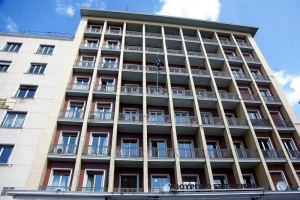 ΥΠΕΣ: Για έγκριση 351 προσλήψεις μηχανικών στους Δήμους