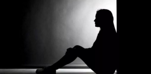 Θεσσαλονίκη: Παρίστανε τον αστυνομικό και ασέλγησε σε 13χρονη