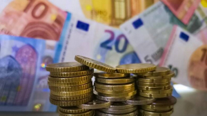 Κατώτατος μισθός: Ανεβαίνει στα 713 ευρώ από σήμερα