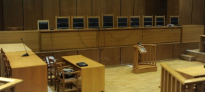 Θεσσαλονίκη: Με ρόπαλα χτύπησαν 30χρονη τα πεθερικά της - «Παραλίγο να με σκοτώσουν»