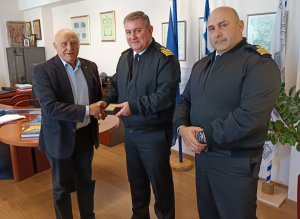 Εθιμοτυπική επίσκεψη της ηγεσίας του Λιμενικού Σώματος στον Δήμαρχο Λευκάδας