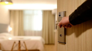 Τουρισμός: «Αγκάθι» οι 80.000 κενές θέσεις στην έναρξη της σεζόν