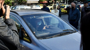 Βιασμός 12χρονης: Στον ανακριτή οι βιαστές της - Σε 500 σελίδες οι νοσηροί διάλογοι