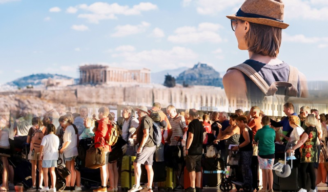 Τουρισμός: Σπάει τα κοντέρ με 35 εκατ. αφίξεις – SOS για ελλείψεις προσωπικού