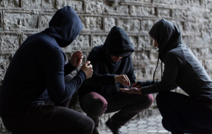 Αποκαλυπτικά τα στοιχεία για την παραβατικότητα ανηλίκων - Η δέσμη μέτρων που προωθεί το υπ. Προστασίας του Πολίτη