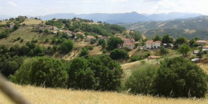 Τρίκαλα: Πρόεδρος του χωριού «τρελάθηκε» - «Χαρίζει» οικόπεδα για να ξαναζωντανέψει την κοινότητα