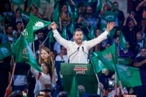 Πρωτιά Ανδρουλάκη στη Λευκάδα
