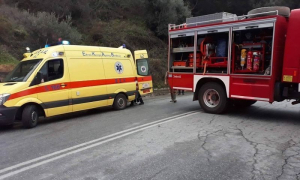 Άρτα: ΙΧ κατέληξε σε πλαγιά, απεγκλωβίστηκε η οδηγός