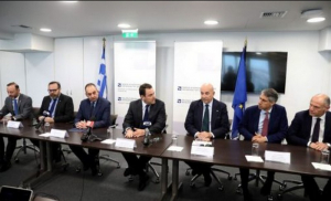 Έπεσαν οι υπογραφές... Στους Ιταλούς το λιμάνι Ηγουμενίτσας